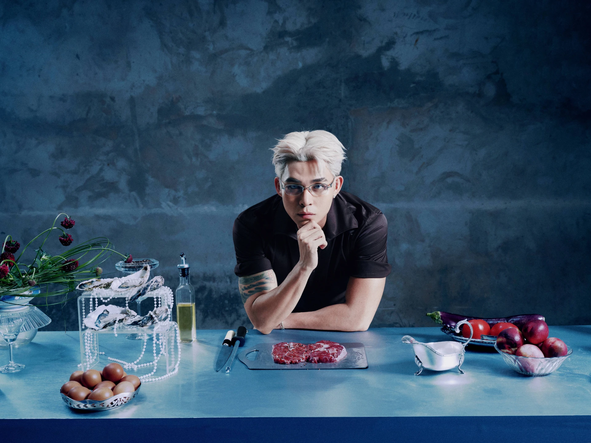 MV phản cảm của Jun Phạm không giới hạn độ tuổi, ekip chỉ khuyên người dùng dưới 18 tuổi hủy theo dõi các tài khoản cá nhân - Hình 7