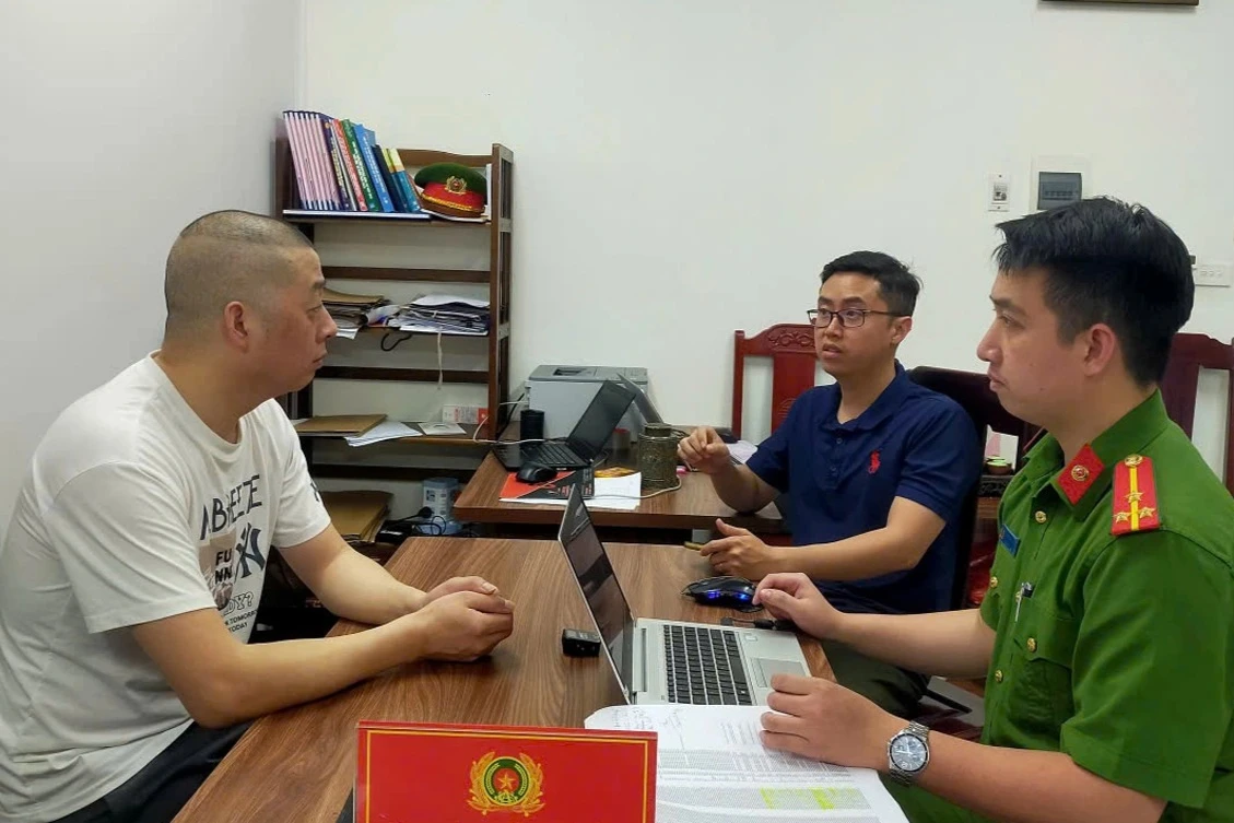 Phía sau những hội thảo ở khách sạn hạng sang và mức lợi nhuận không tưởng - Hình 1