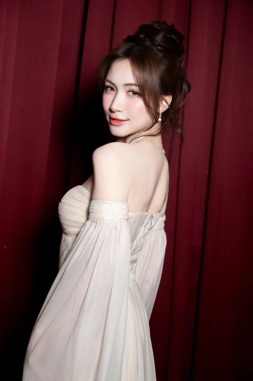 Hoà Minzy công khai danh tính của bạn trai? - Hình 5