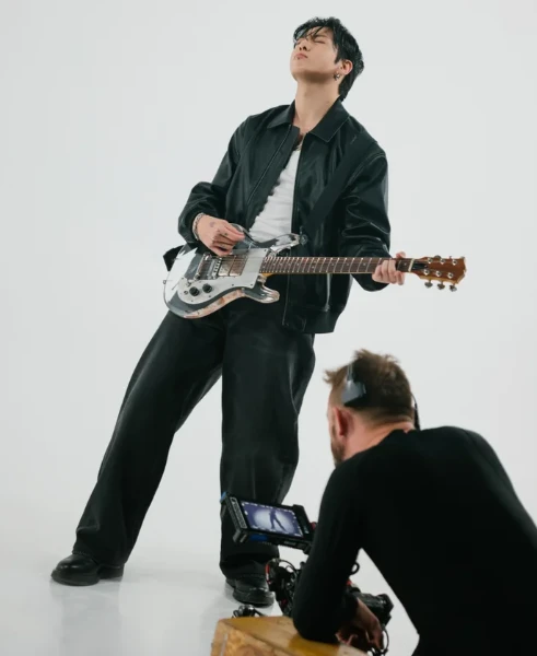 Jungkook phá kỷ lục Spotify với 10,5 tỷ lượt nghe, thành tích hiếm Kpop - Hình 2