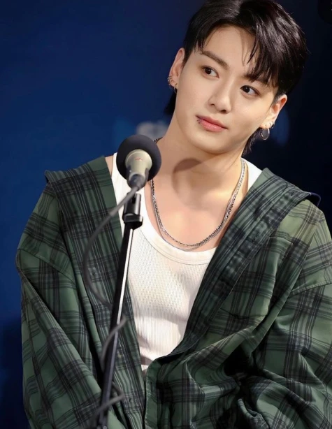 Jungkook phá kỷ lục Spotify với 10,5 tỷ lượt nghe, thành tích hiếm Kpop - Hình 6