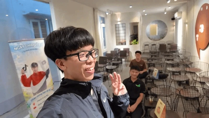TikToker 1,6 triệu followers tổ chức fanmeeting nhưng chỉ có 2 người đến: Phản ứng khi bị nói ảo tưởng - Hình 2