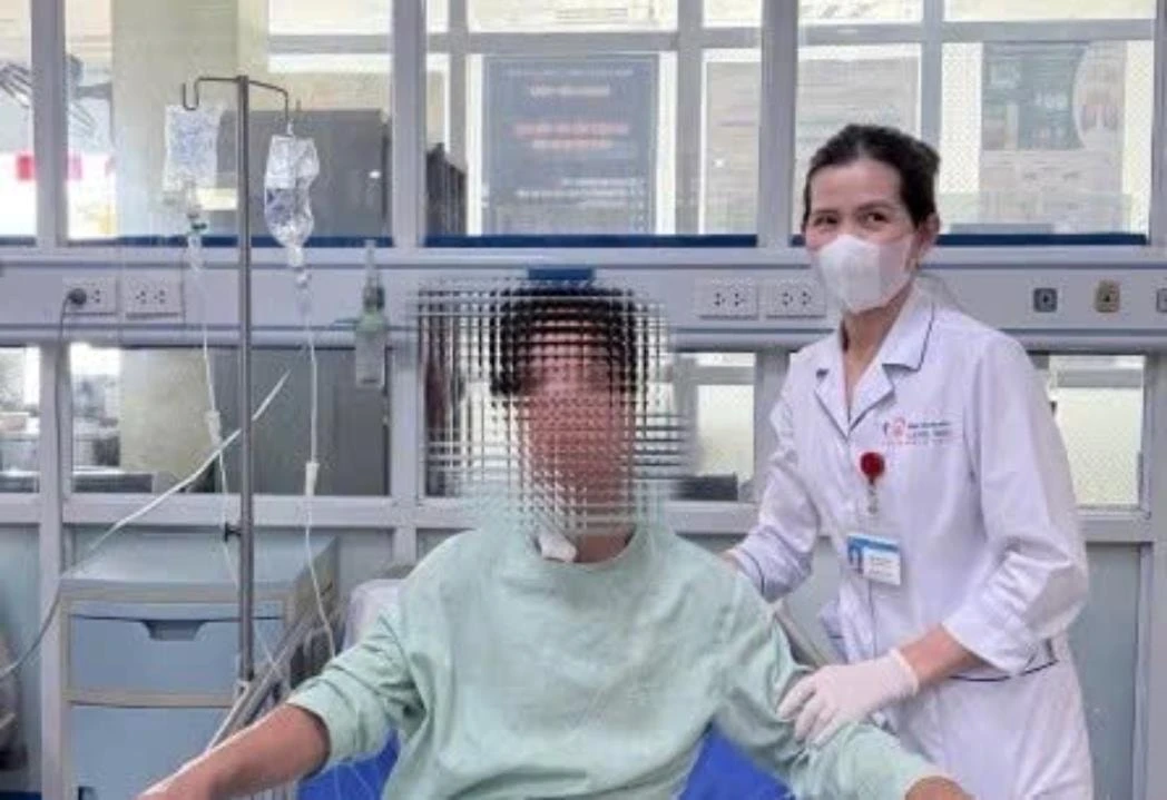 Hai người suýt mất mạng vì ăn phải lá ngón - Hình 1