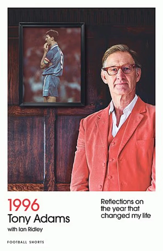 Huyền thoại Arsenal tự hào vì... không tè dầm! - Hình 4