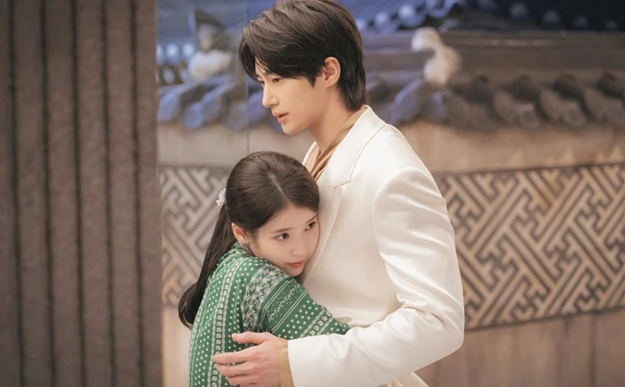 Phim IU chỉ mới chiếu 2 tập đã đạt rating cực khủng - Hình 1