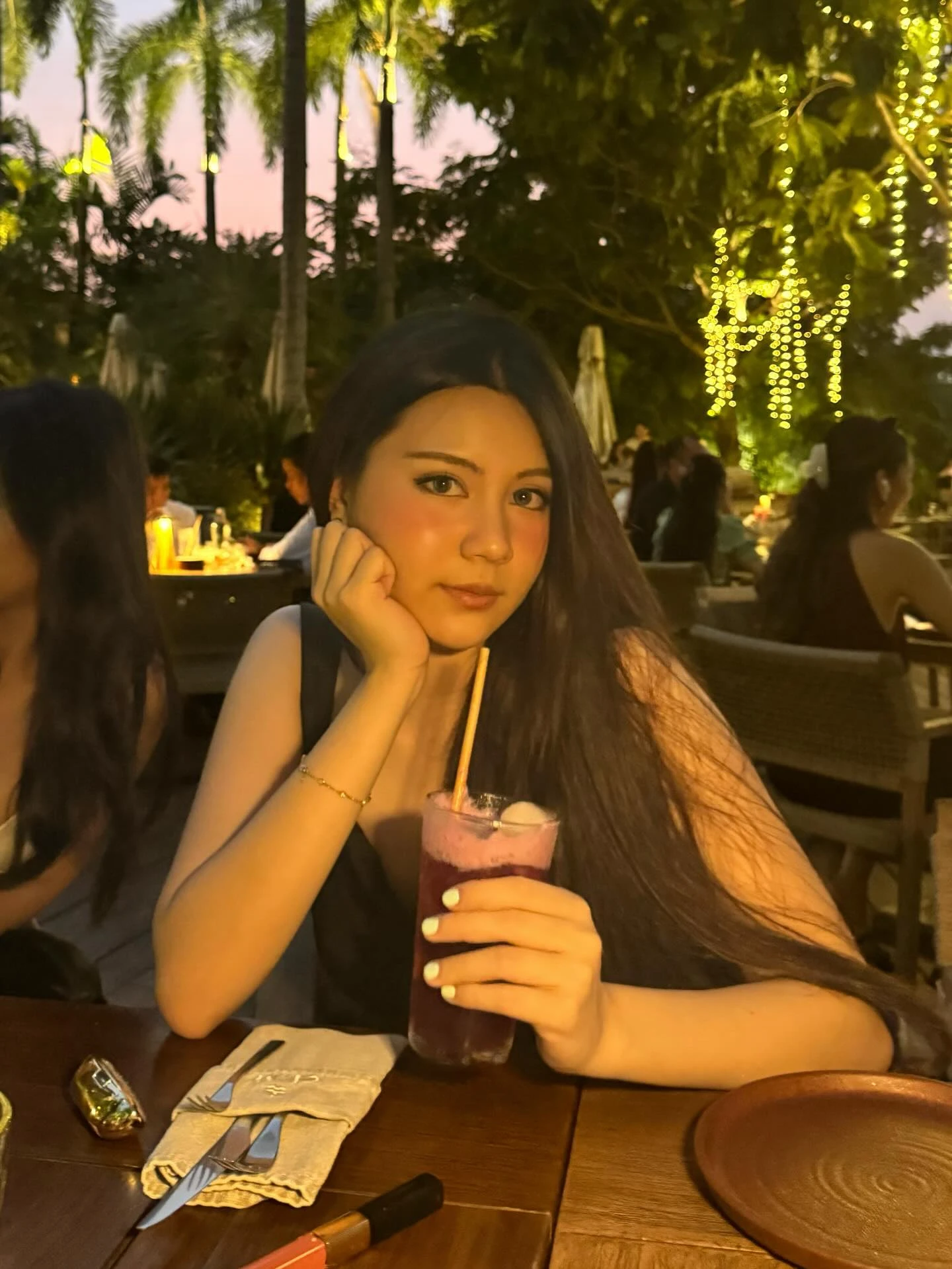 Hạt Dẻ so với Lọ Lem: Càng ngày càng khác biệt - Hình 3