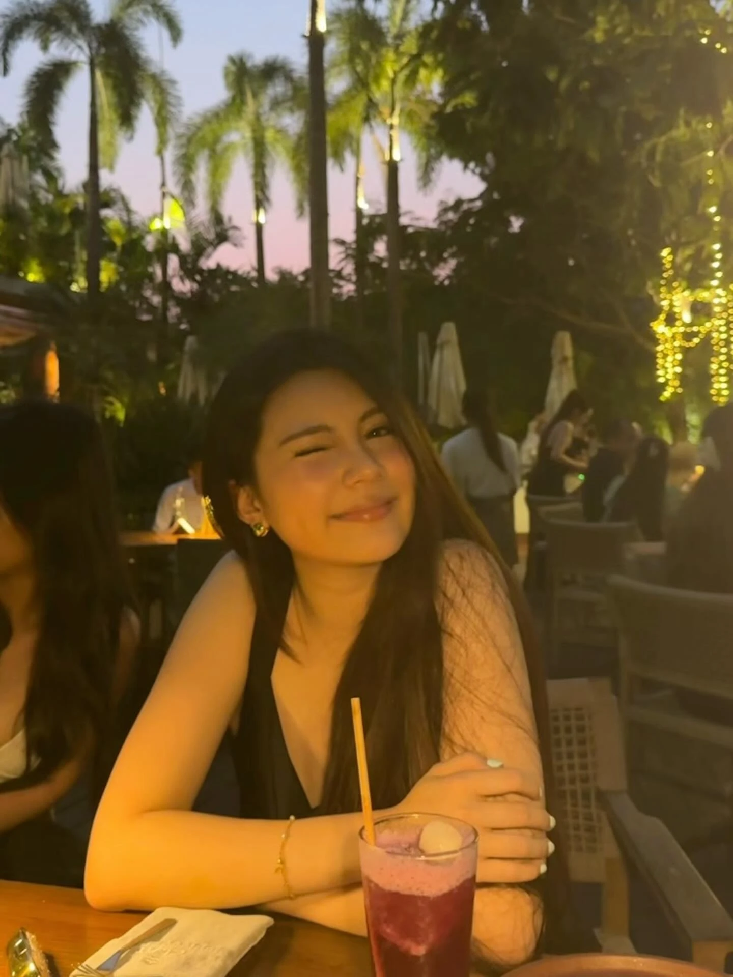 Hạt Dẻ so với Lọ Lem: Càng ngày càng khác biệt - Hình 1