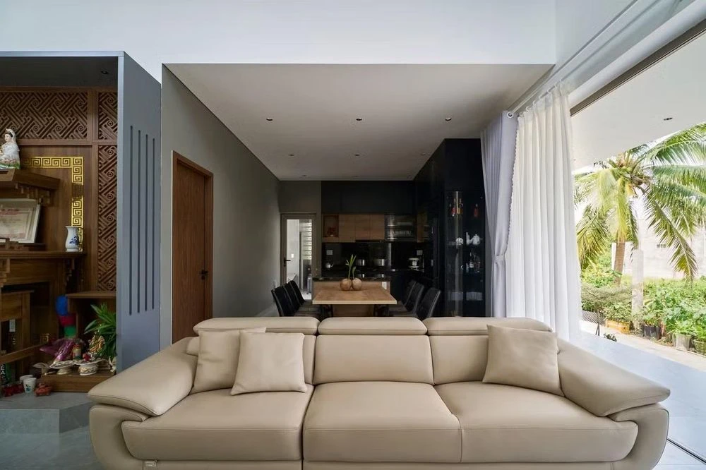 Thiết kế tối giản hóa mà đẹp trong ngôi nhà miền Tây - Hình 13