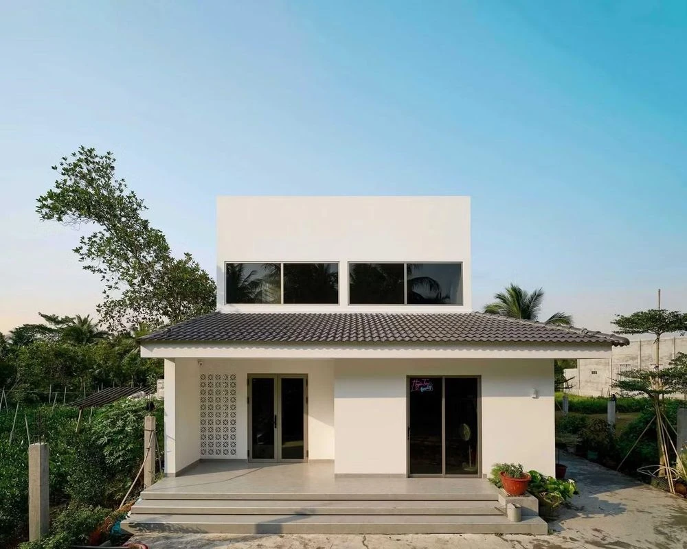 Thiết kế tối giản hóa mà đẹp trong ngôi nhà miền Tây - Hình 2