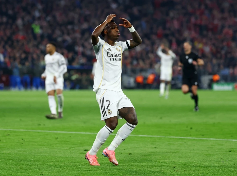 Mourinho cảnh báo Real Madrid về Mbappe, Vinicius - Hình 2