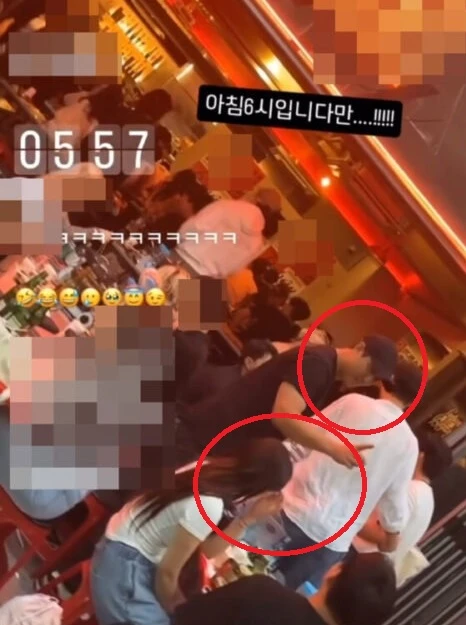 Mỹ nhân đình đám showbiz lộ diện với visual không tin nổi hậu drama chồng cầu thủ đi bar với gái lạ - Hình 4