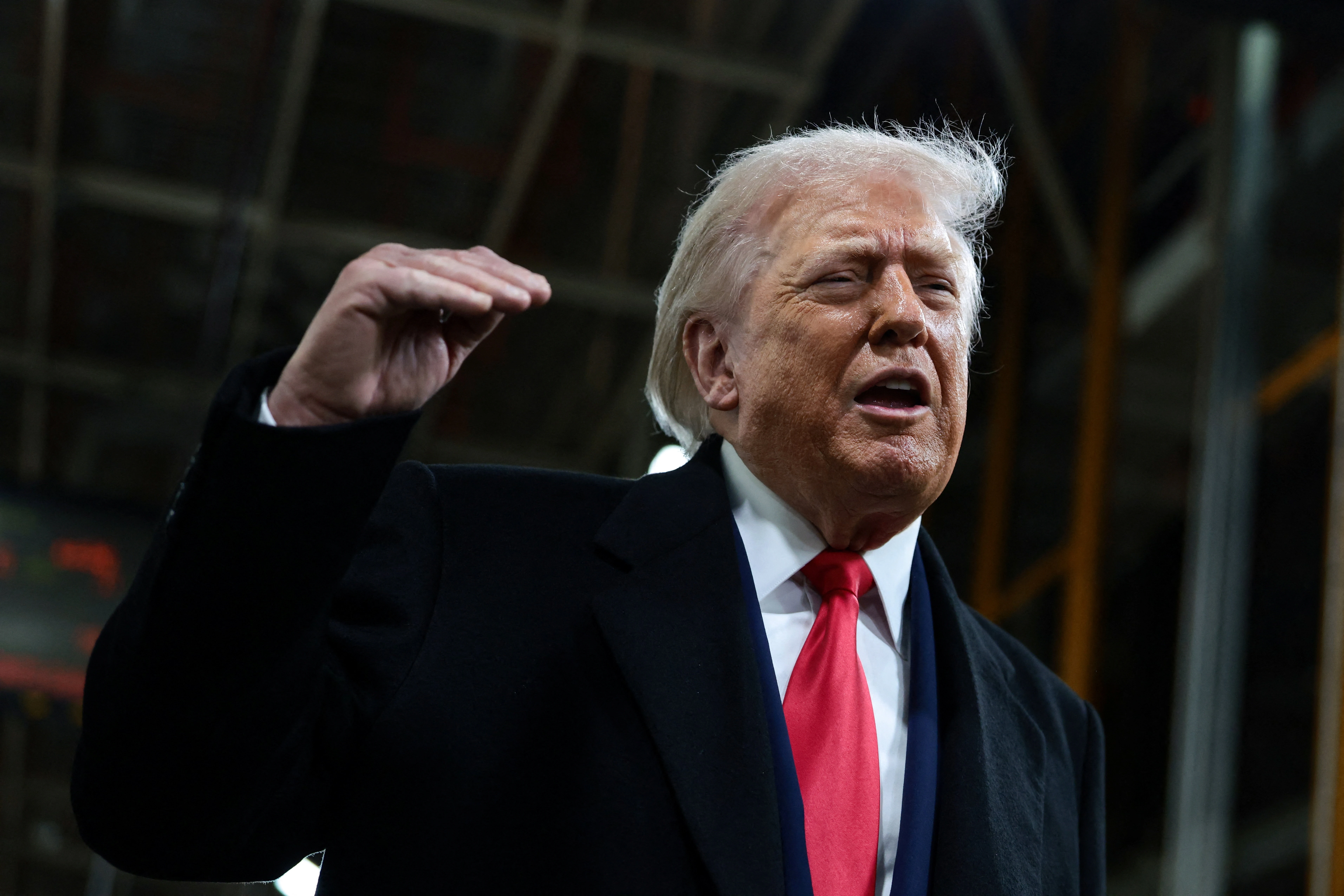 Tổng thống Trump sẵn sàng nhượng bộ, xung đột Mỹ - Iran sắp chấm dứt? - Hình 1