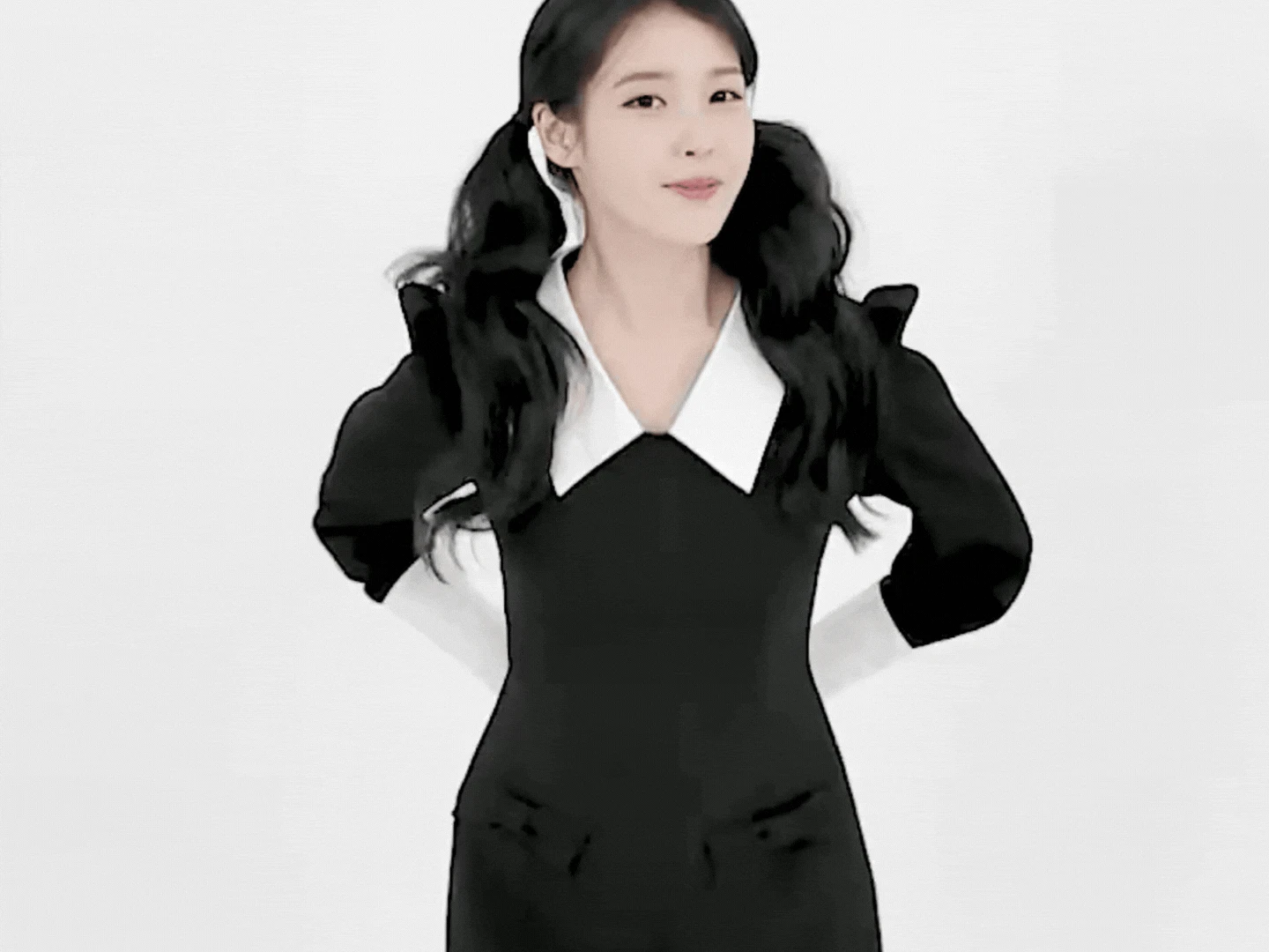 Showbiz có mỹ nhân giữ nhan sắc đỉnh thế này: 15 năm trôi qua mà vẫn trẻ măng, ngày càng đẹp ra mới tài! - Hình 2