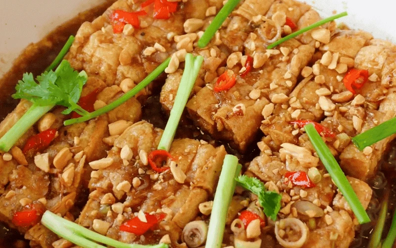 Mùa hè nóng nực, chế biến đậu phụ theo cách này đảm bảo đánh bay nồi cơm, cả nhà khen tấm tắc! - Hình 12