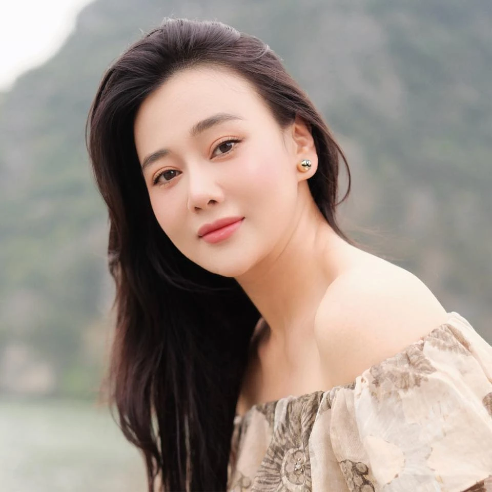 Bước đi mới của Phương Oanh sau biến cố - Hình 5
