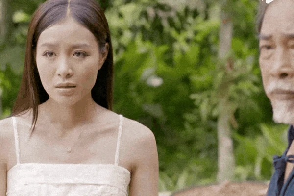 Lần đầu có Hoa hậu cộng đồng mà chỉ thấy sống vì mình: Chảnh chọe không coi ai ra gì, hỗn láo với bố ruột - Hình 3