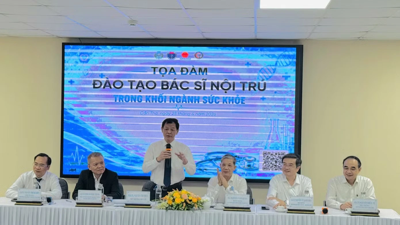 Đề xuất kì thi 2 trong 1 dành cho bác sĩ nội trú - Hình 1