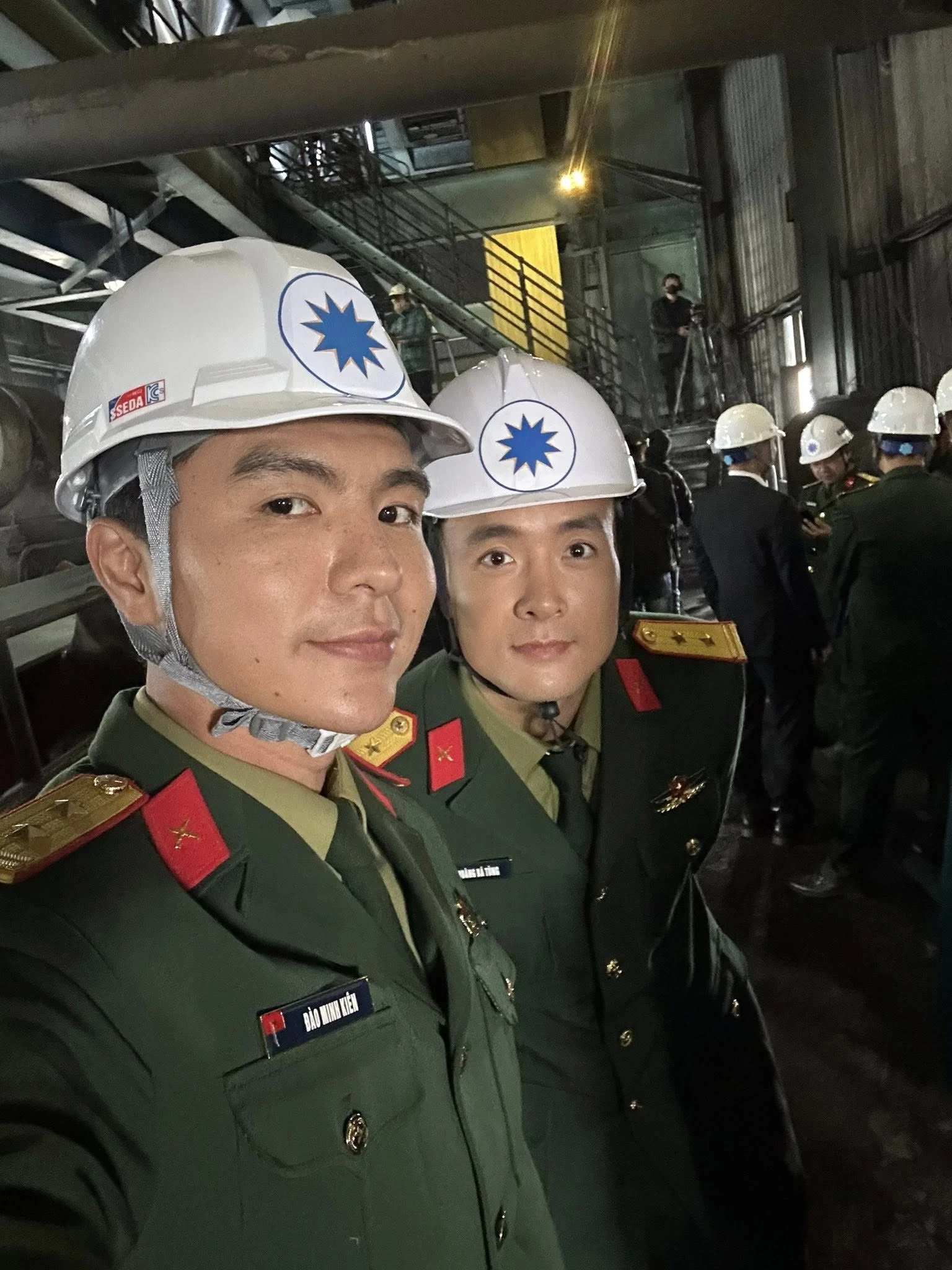 Steven Nguyễn xúc động chia tay Không giới hạn, hé lộ loạt ảnh hậu trường thú vị - Hình 14