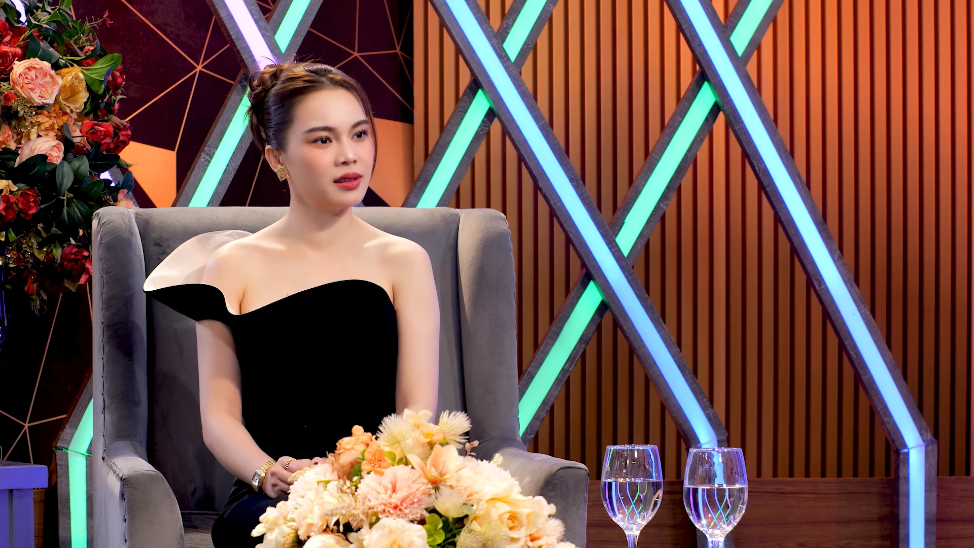 Cuộc sống của ca sĩ Giang Hồng Ngọc ở tuổi 37 - Hình 2