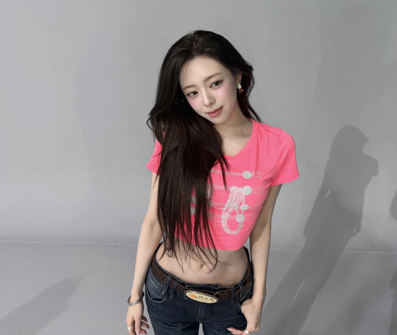 Mỹ nhân được đề cử đẹp nhất thế giới hết thời: Doanh thu album thấp nhất lịch sử, bốc hơi khỏi toàn bộ BXH - Hình 7