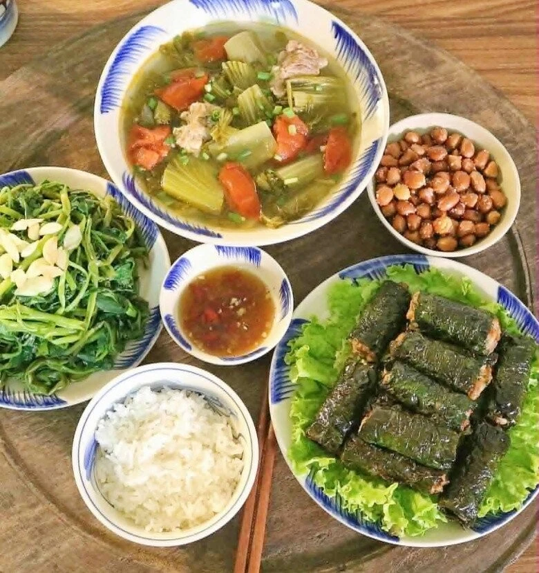 Hôm nay nấu gì: Bữa tối siêu dân dã mà trôi cơm - Hình 1