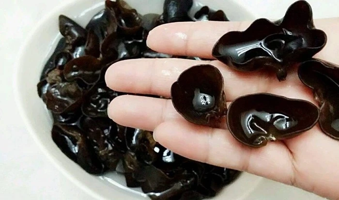 Món ăn tuyệt vời cho bữa cơm mùa hè: Nấu dễ lại giúp giải nhiệt mùa hè, giảm phù nề, tốt cho lá lách và dạ dày - Hình 19