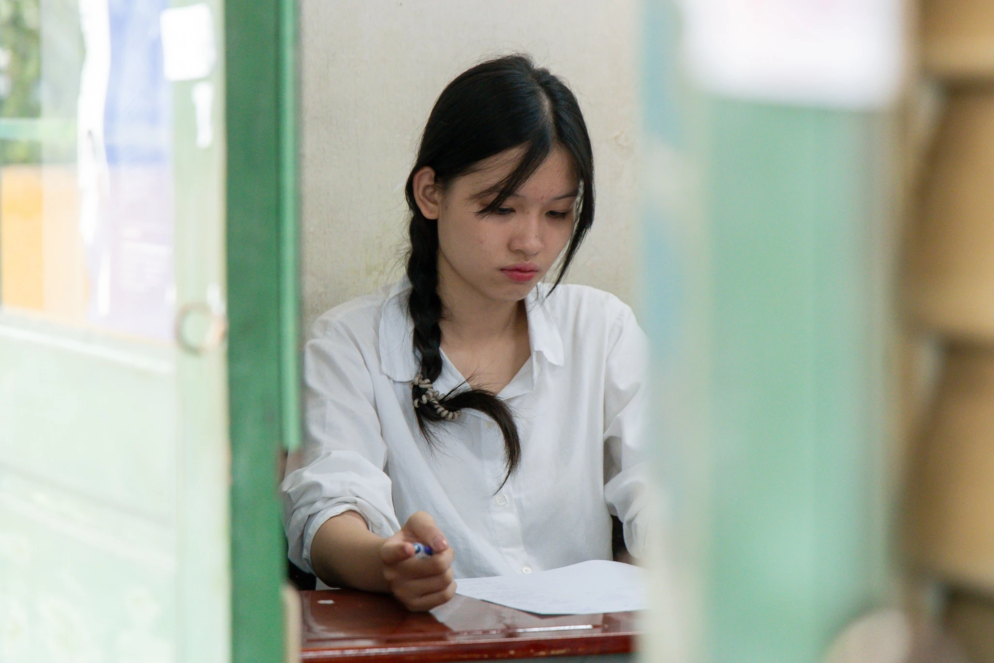 Học sinh TP.HCM tập dượt thi tốt nghiệp THPT sớm - Hình 1