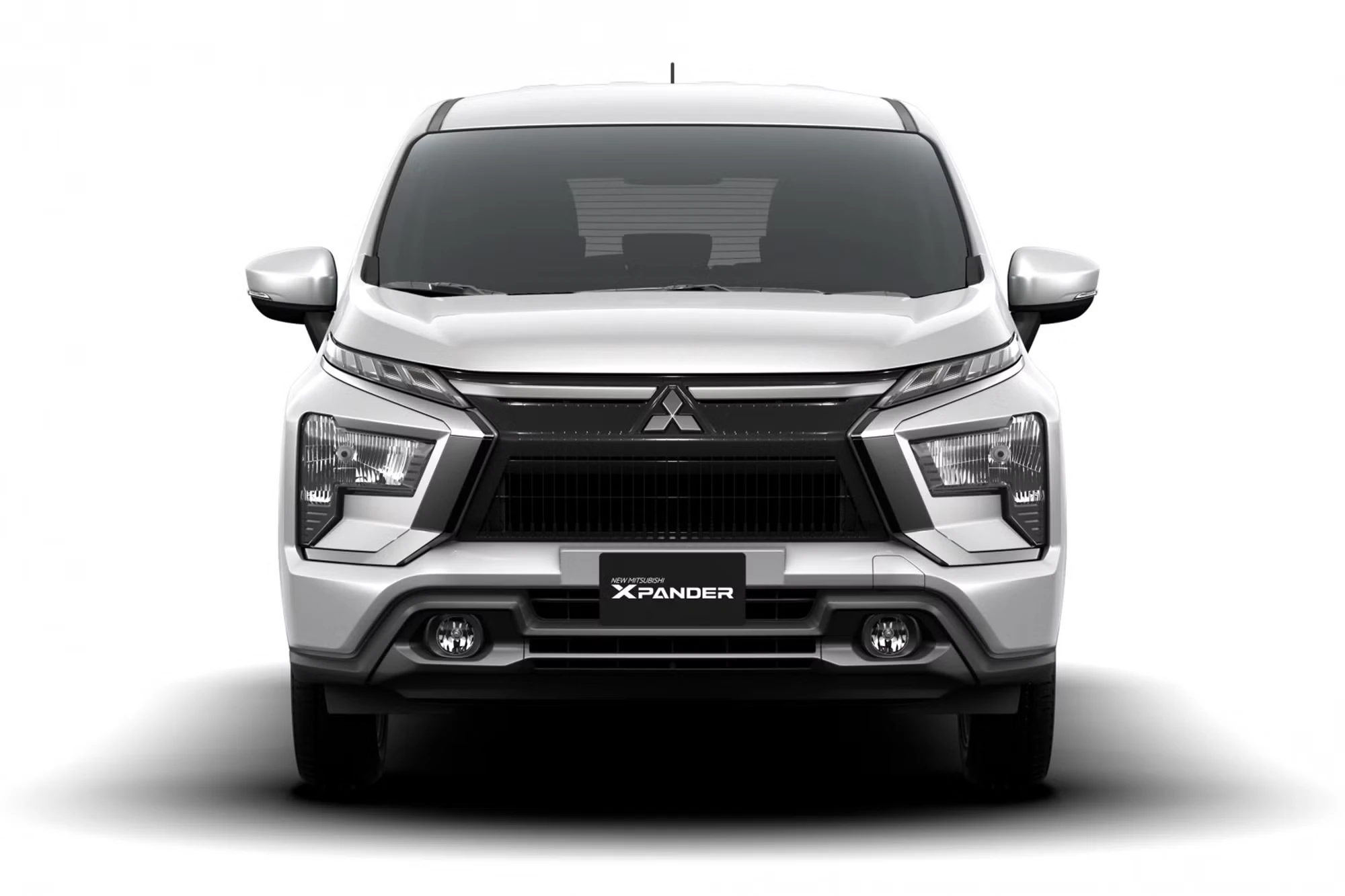 Xe MPV gia đình xả kho, giảm hơn 100 triệu đồng - Hình 3