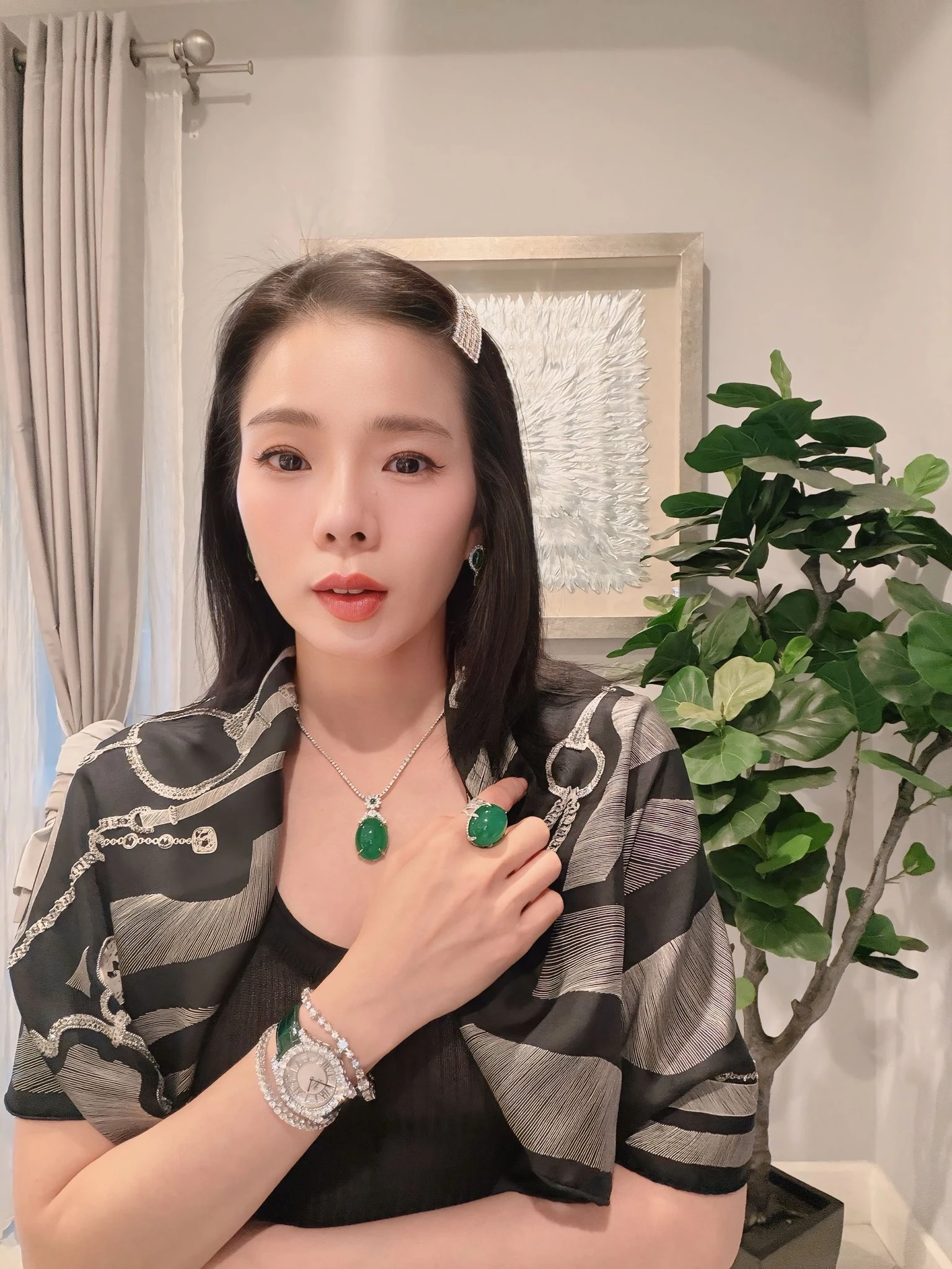 Lệ Quyên lại đáp trả thô tục - Hình 3