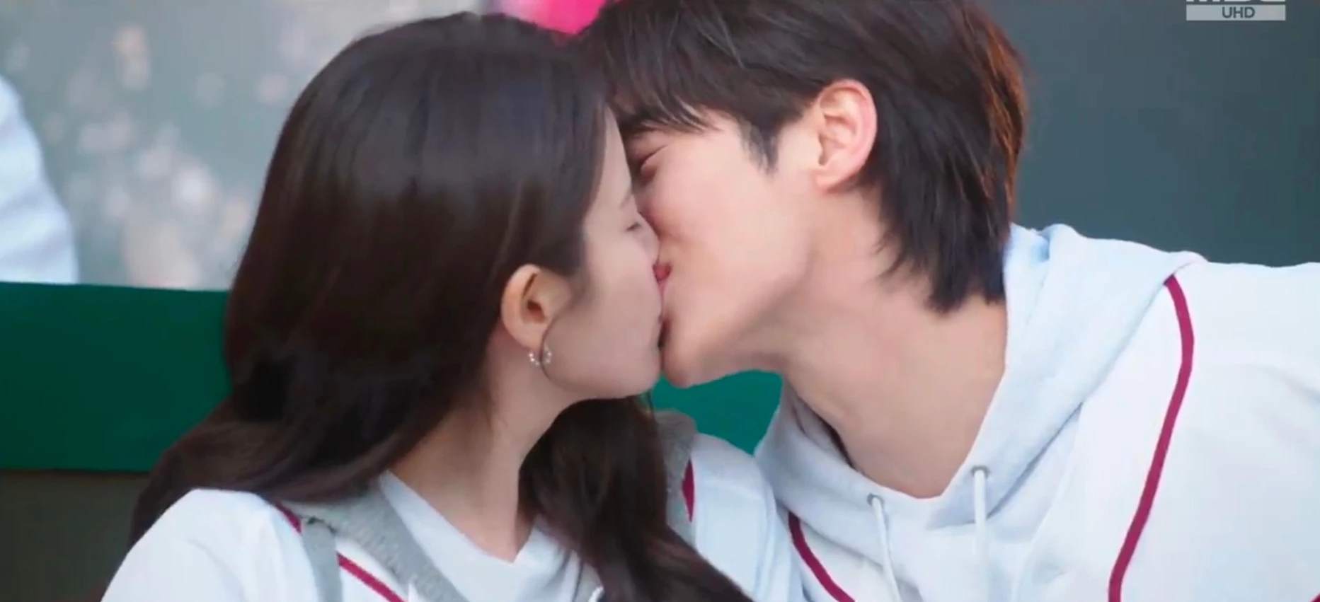 Perfect Crown tập cuối: IU - Byeon Woo Seok có màn lật mặt cực căng, cùng nhau xóa sổ hoàng tộc - Hình 6