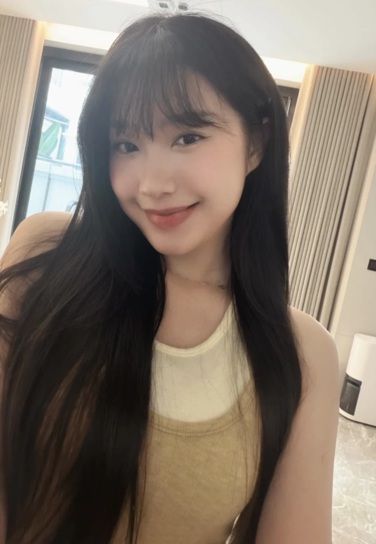 Dụi mắt không nhận ra Doãn Hải My trong diện mạo lạ lẫm, đẹp thế này bảo sao Văn Hậu không mê! - Hình 1