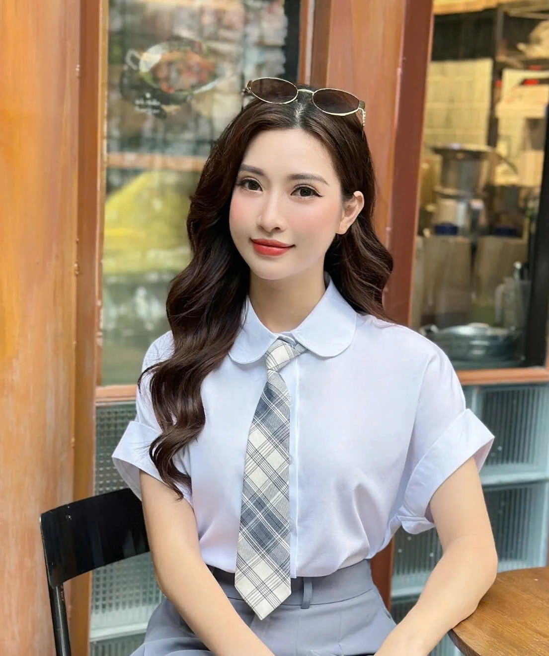 Học cách thắt cà vạt chuẩn gu cho mọi bản phối thời trang - Hình 8