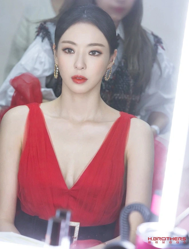 Đệ nhất dao kéo Lee Da Hee bị đá phũ phàng sau 3 năm yêu: Sụt cân thảm hại, trải qua cảm giác tận cùng của nỗi đau - Hình 7