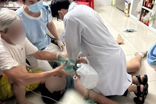 Nam giáo viên ở TP.HCM gục xuống sau bữa cơm rồi không qua khỏi - Hình 1