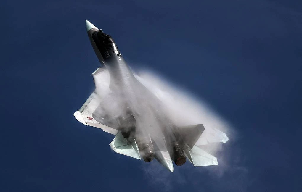 Nga thử nghiệm Su-57 với năng lực mới vượt ngoài vai trò tiêm kích - Hình 1