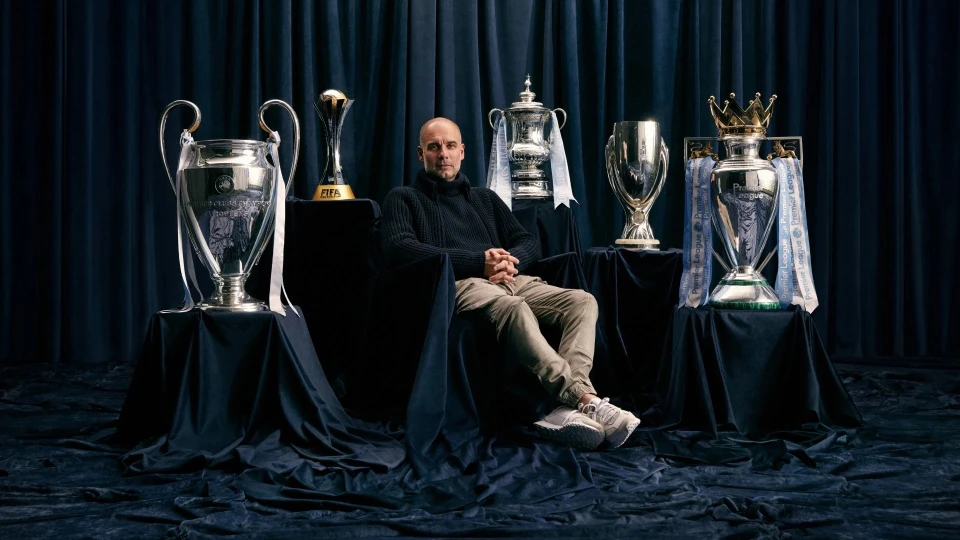 Guardiola chia tay Man City - Hình 1