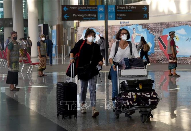 Indonesia hút gần 3 tỷ USD nhờ chương trình thị thực vàng - Hình 1