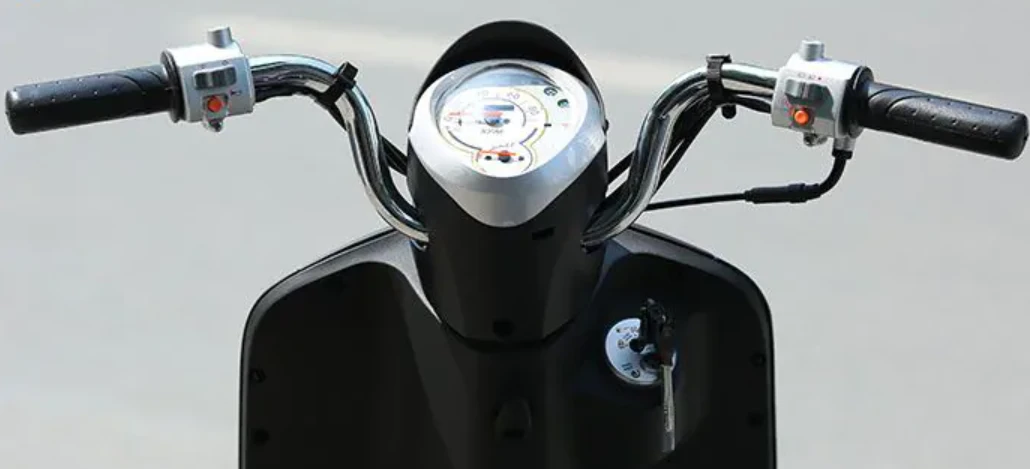 Xe ga giá siêu rẻ chỉ 24 triệu đồng bán ở Việt Nam thiết kế xinh xắn, trang bị xịn vượt tầm, siêu tiết kiệm xăng chị em nhìn là mê - Hình 2