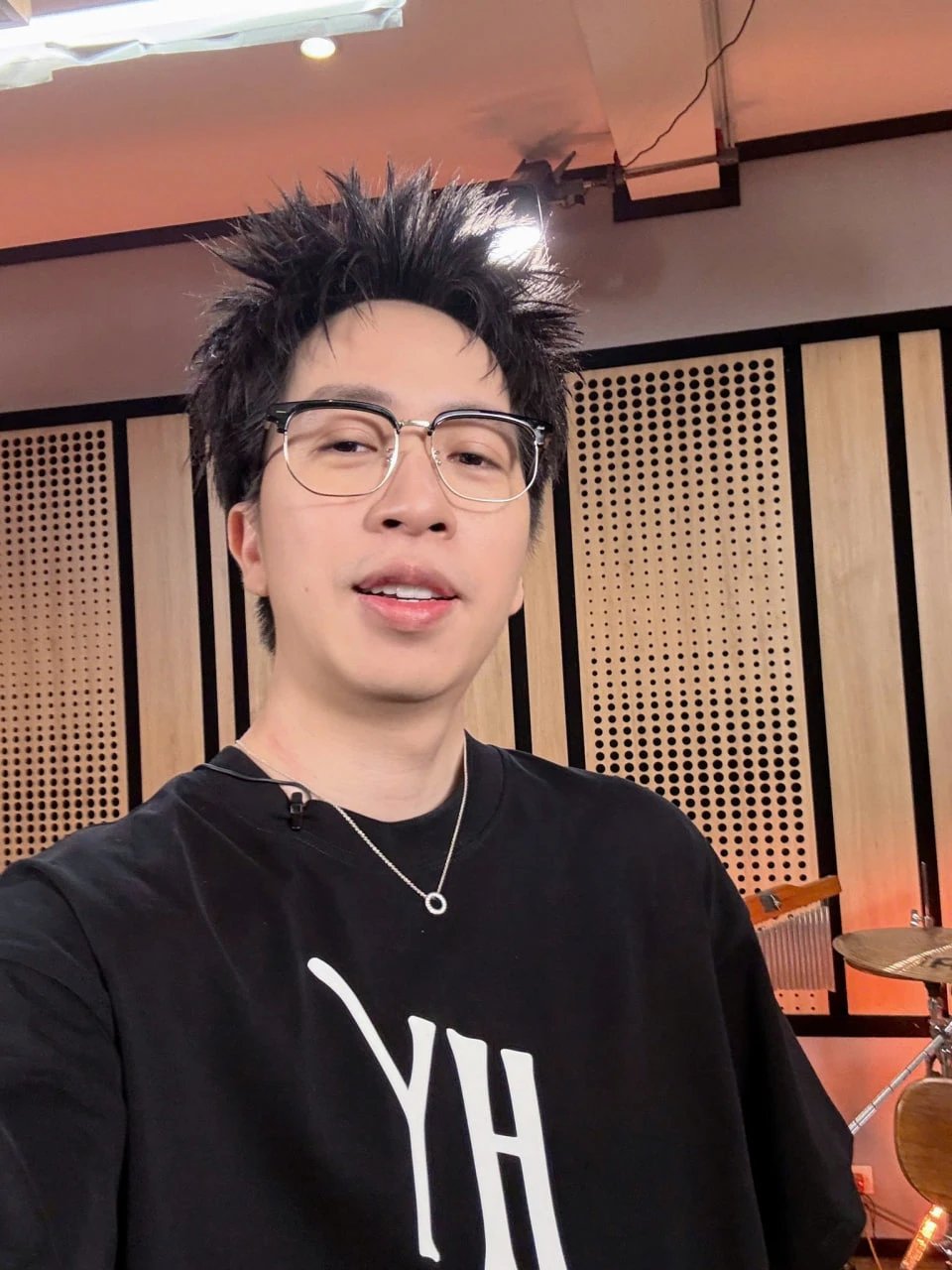 ViruSs mượn chuyện Sơn Tùng xác định mối quan hệ với mỹ nhân 2k3 thi Hoa hậu: Một người xinh đẹp dễ thương tôi quen - Hình 4