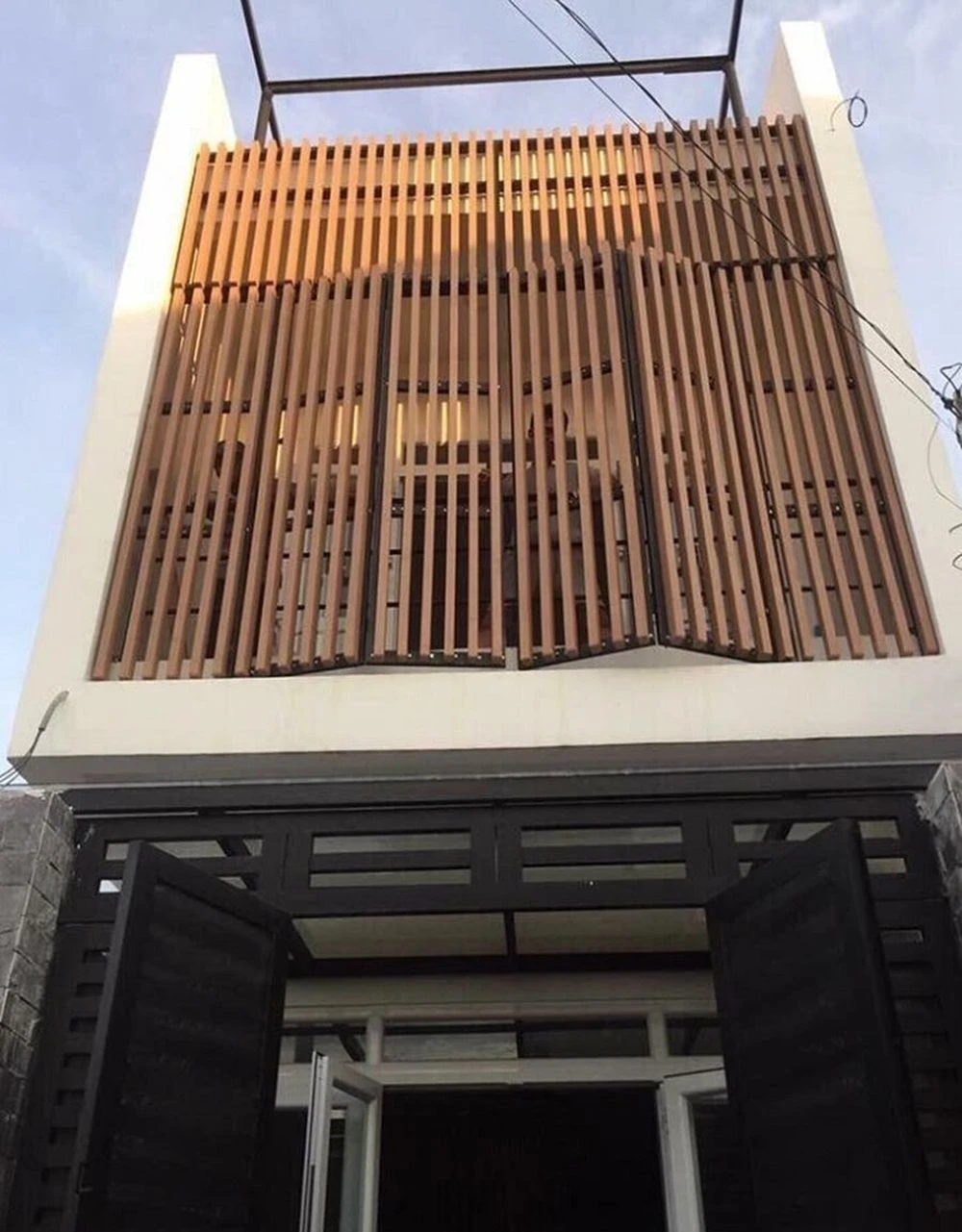 Những giải pháp thiết kế nhà phố chống nắng mùa hè - Hình 1
