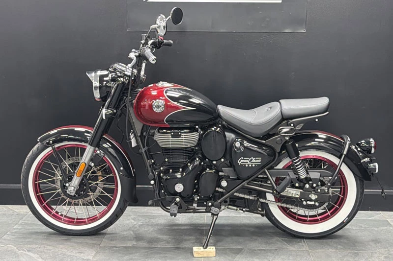 Môtô cổ điển 349cc, phanh ABS 2 kênh, giá gần 168 triệu đồng - Hình 4