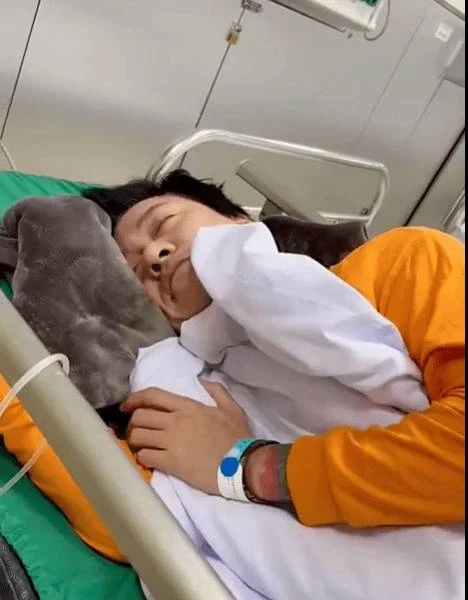Tuấn Hưng nói thẳng tình trạng sức khỏe, liên tiếp nhập viện: Như là chuyện giả vờ, không ai tin - Hình 1