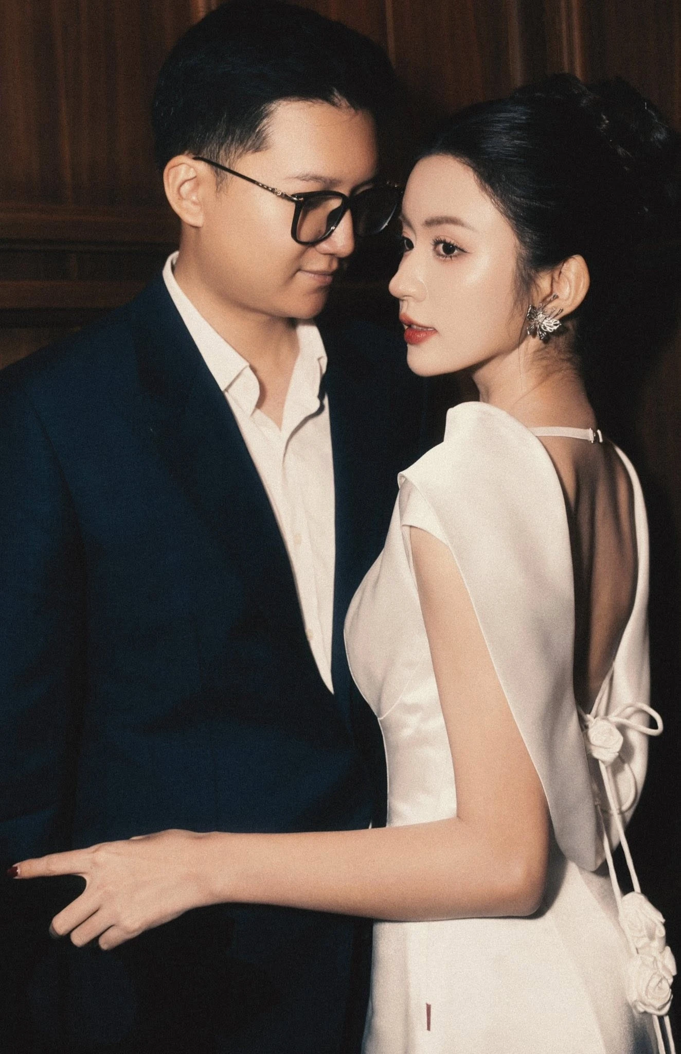 Diễn viên Ngọc Huyền rõ ràng tiền nong với ông xã, được mẹ chồng coi như con gái - Hình 3