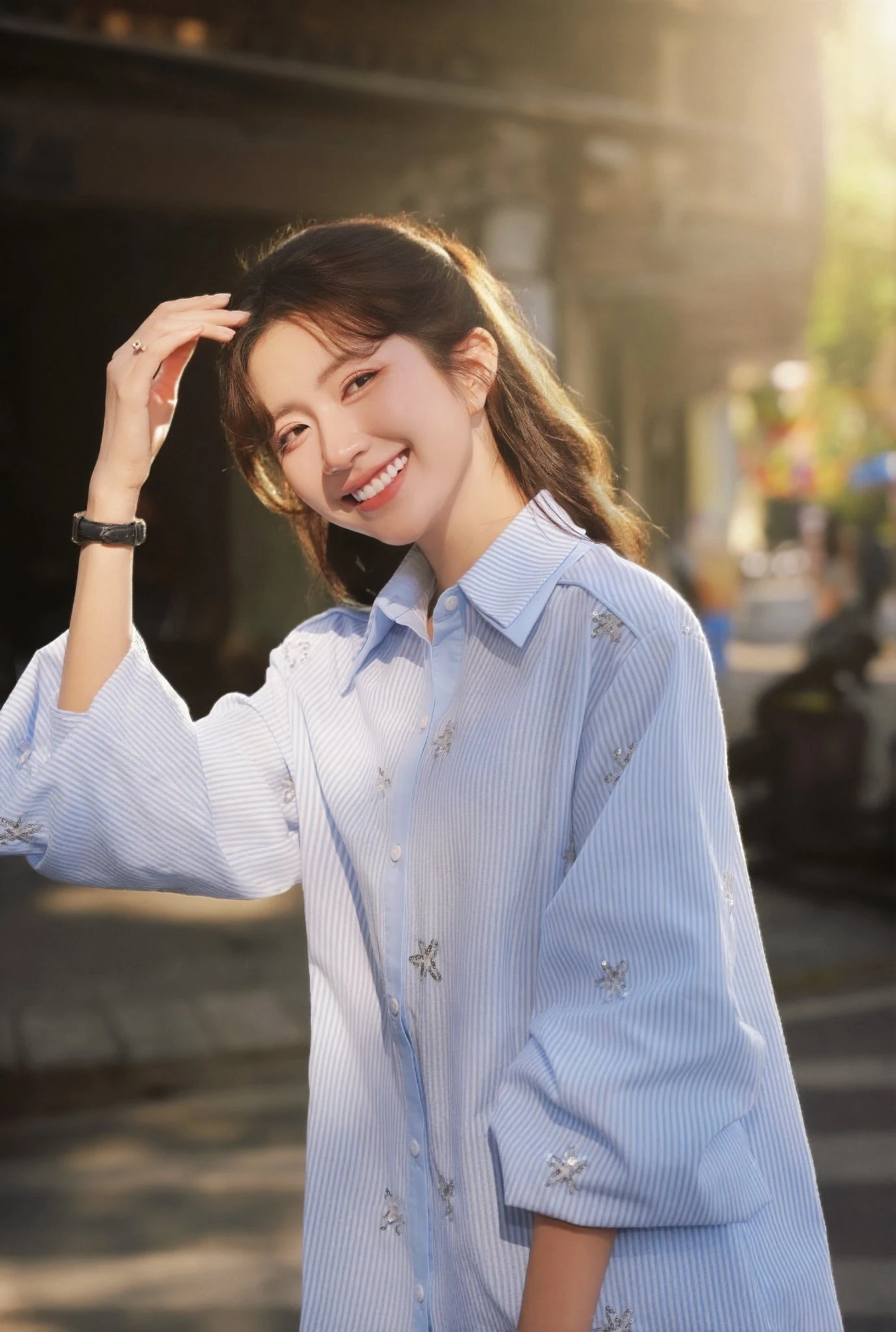 Diễn viên Ngọc Huyền rõ ràng tiền nong với ông xã, được mẹ chồng coi như con gái - Hình 1