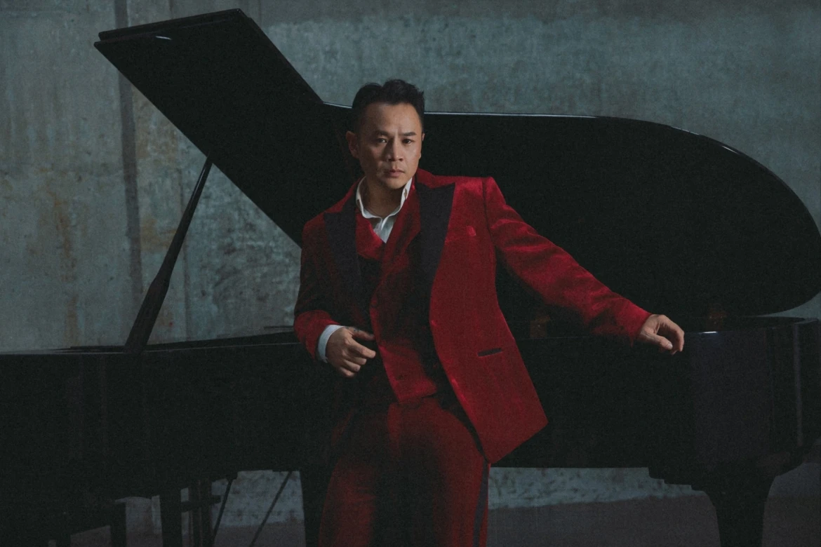 Binz trong album Gặp lại là người đàn ông đối diện những khoảng trống - Hình 1