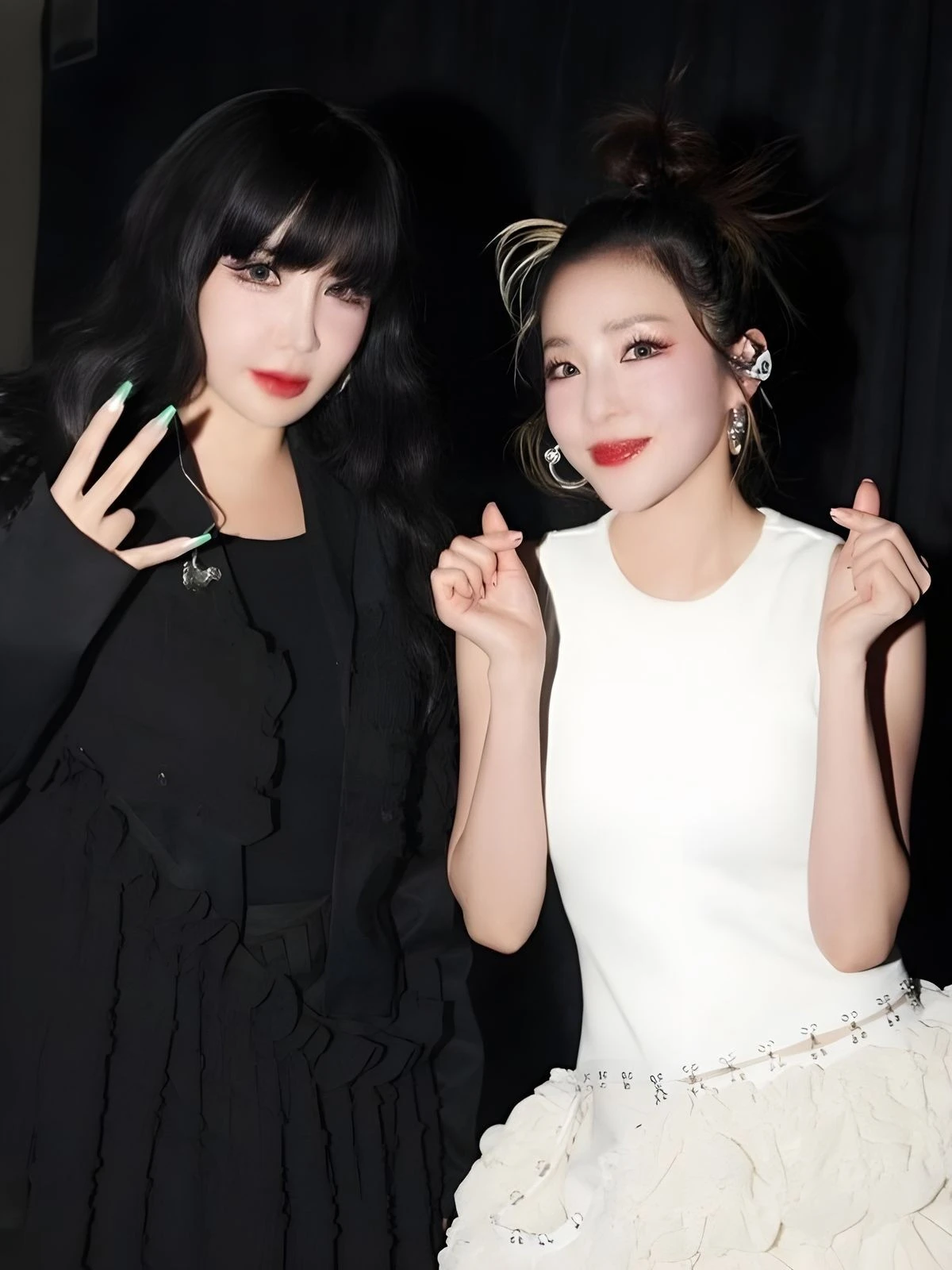 2NE1 cạch mặt Park Bom sau ồn ào, chỉ 3 người thôi vẫn vui hết nấc - Hình 4