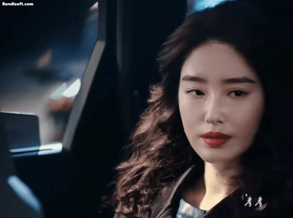 Một khi mỹ nam này tán tỉnh thì đố cô gái nào không đổ: 47 tuổi vẫn đẹp ngất ngây, quý ông kim cương đích thực - Hình 3