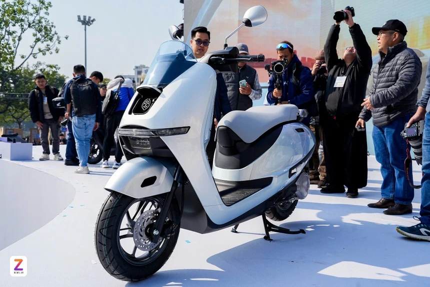 Honda cạnh tranh thế nào với xe máy điện UC3? - Hình 2