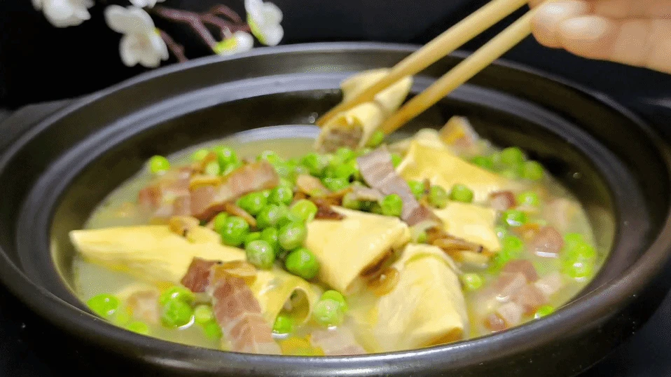 Mẹ tôi cứ vài ngày lại nấu món ăn này 1 lần, cả nhà thi nhau ăn sạch, cơm phải nấu thêm gấp đôi - Hình 11