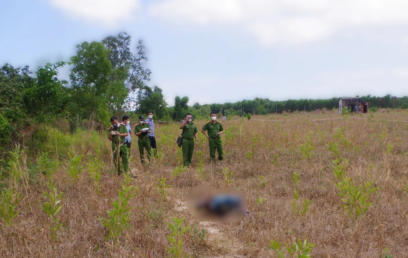 Người phụ nữ mất tích nhiều ngày, thi thể được phát hiện phân hủy mạnh cách nhà 3km - Hình 1